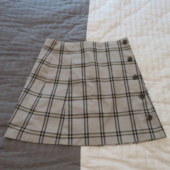Aritzia Sunday Best Plaid Mini Skirt Small - Picture 3 of 10